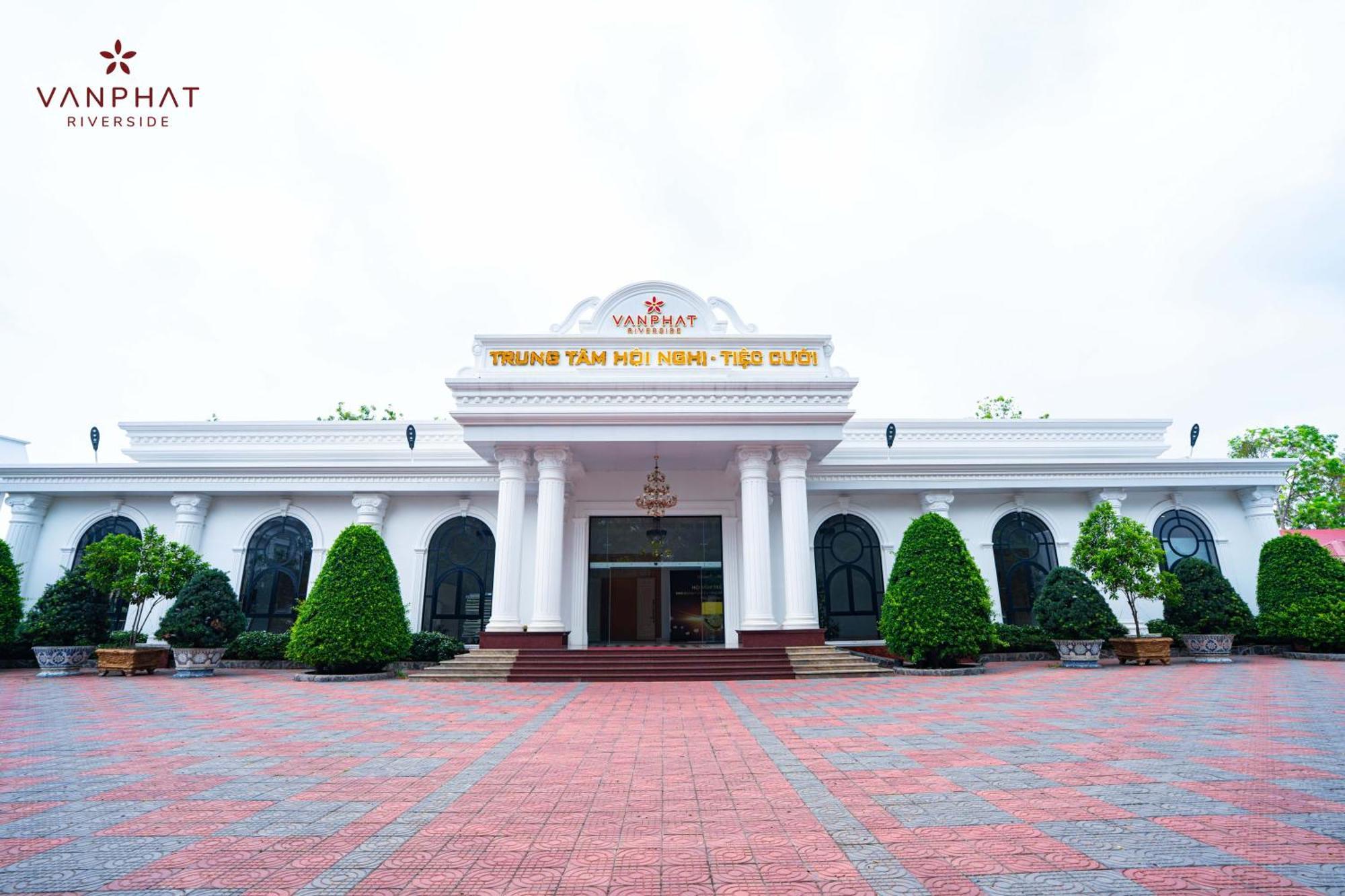 Van Phat Riverside Hotel Can Tho Exterior foto